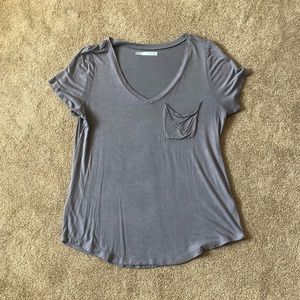 Grey v neck tee